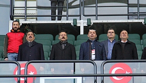 Vali Aksoy bugün Gebzesporluydu!