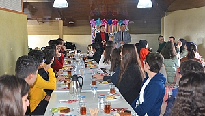 Yeni Atlas mezuniyet kahvaltısında buluştu