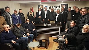 Bayrak’a hemşeri desteği