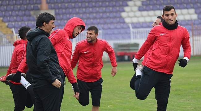 Gözler Yomra maçında