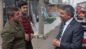 Hamza Şayir, maaşını burs olarak dağıtacak