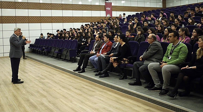 Karaosmanoğlu, ‘’Sevdiğiniz mesleği yapın’’