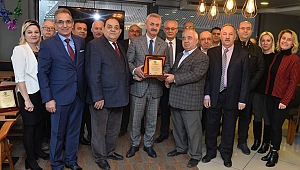 Mali müşavirlerden, Çiler'e plaket