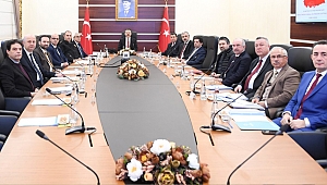 Vali Aksoy il başkanlarıyla buluştu