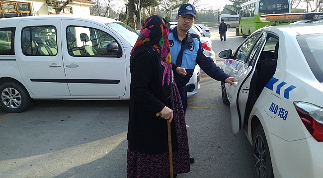 Zabıtadan Aysel Teyze’ye yardım eli
