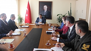 Birim müdürleri, şehitleri anma töreni için toplandı
