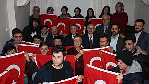 Büyükakın ve Büyükgöz gençlerle buluştu