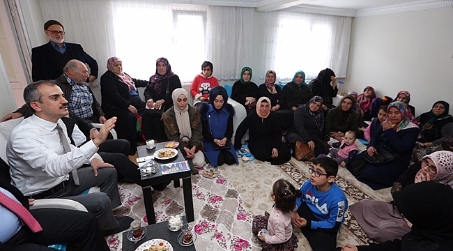 “Çocuklar eğitimde, anne üretimde”