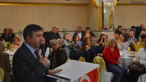 Dursun, "Aydınlık gelecek için değişim şart"
