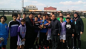 Gebzespor U14’te ipi göğüsledi