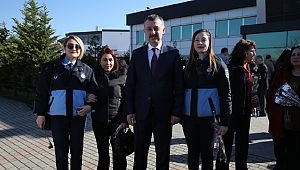 “Kadınlarımızı hayatın içine katmalıyız”