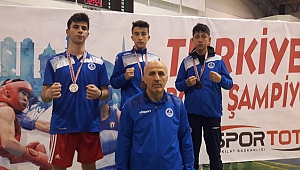 Kağıtspor’lu boksörler 3 madalya kazandı