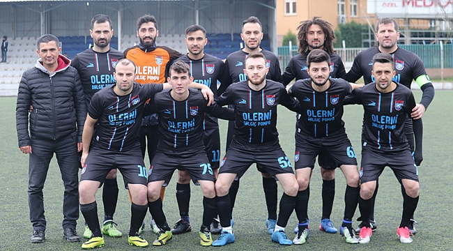 Karadeniz liderliğin tadını çıkarıyor