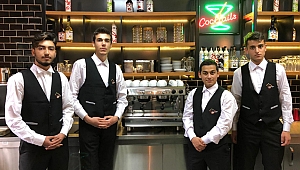 Barista kursuna yeni öğrenciler