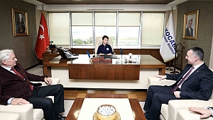 Büyükakın makamını Aktaş'a bıraktı