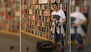 Gebzeli öğrenci bavulunu kitapla doldurdu