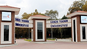 GTÜ öğrencisi İzmir'den ödülle döndü