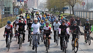 Kansere karşı pedal çevirdiler
