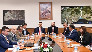Vali Aksoy, başkonsolosla GGOSB'da buluştu