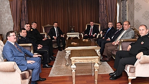 Vali Aksoy’dan, Büyükakın’a iade-i ziyaret