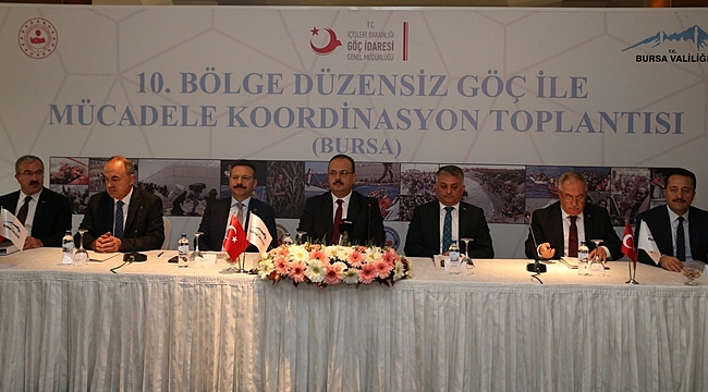 Vali Aksoy, düzensiz göç toplantısına katıldı