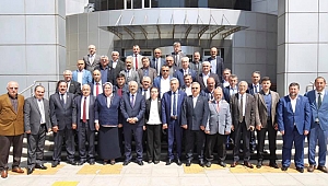 Zinnur Büyükgöz, muhtarlarla buluştu