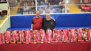 Atatürk'te kupa coşkusu