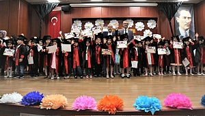 Çayırovalı miniklerin mezuniyet coşkusu