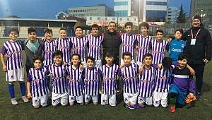 Gebze U13 şampiyonluk peşinde