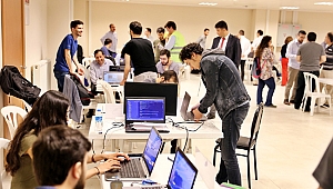 Genç mühendisler projelerini sergiledi