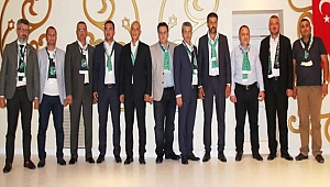 Gitmek mi zor, kalmak mı ?