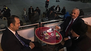 İftar sonrası çay sohbeti