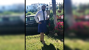 Karslı'dan dikkat çeken protesto