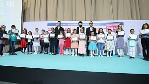 Kitap kurtları fuarda ödüllendirildi