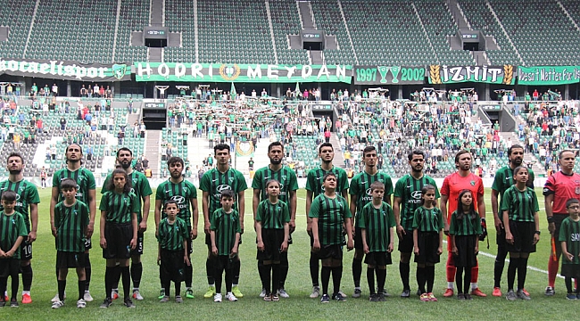 Kocaelispor’da sözleşme krizi kapıda