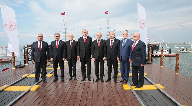 Liderlerden birlik pozu