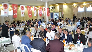 MHP Çayırova, iftarda bir araya geldi