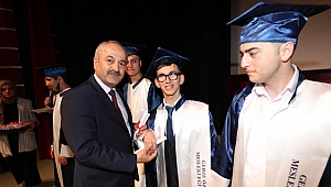 Özel çocukların diplomaları Büyükgöz'den