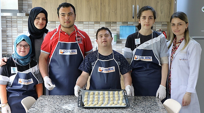 Özel öğrencilerden, özel iftariyelik