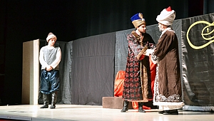 Ülkü Ocakları’ndan fetih tiyatrosu