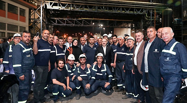 Varank ve Selçuk işçilerle sahur yaptı