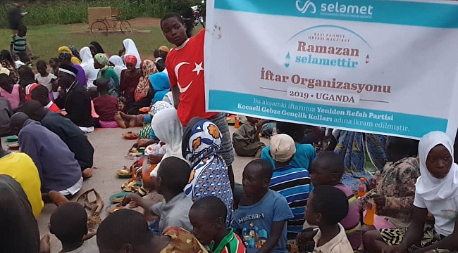Yeniden Refah, yardım elini Uganda'ya uzattı