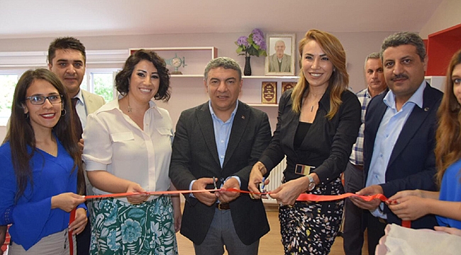 Anne Kütüphanesi, Dilovası'nda açıldı