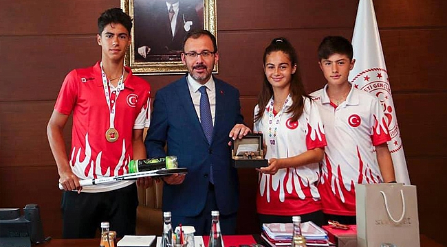 Bakan ağırladı, ya bizim protokol ?