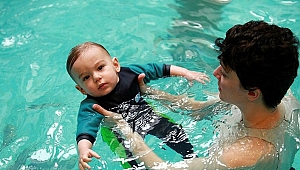Ebeveynlere deniz ve havuz uyarısı