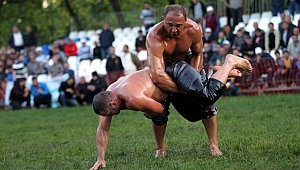 Hünkar Çayırı’nda başpehlivanlar geçidi