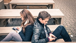 İlişkilerin dijital problemleri