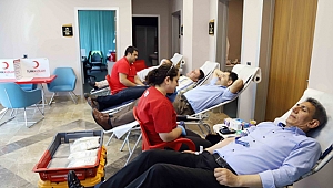 İSU personeli kan ve kök hücre bağışladı