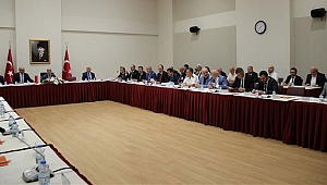 Kocaeli’nde hasarlı binalar konuşuldu