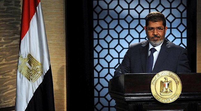 Mursi için gıyabi cenaze namazı kılınacak